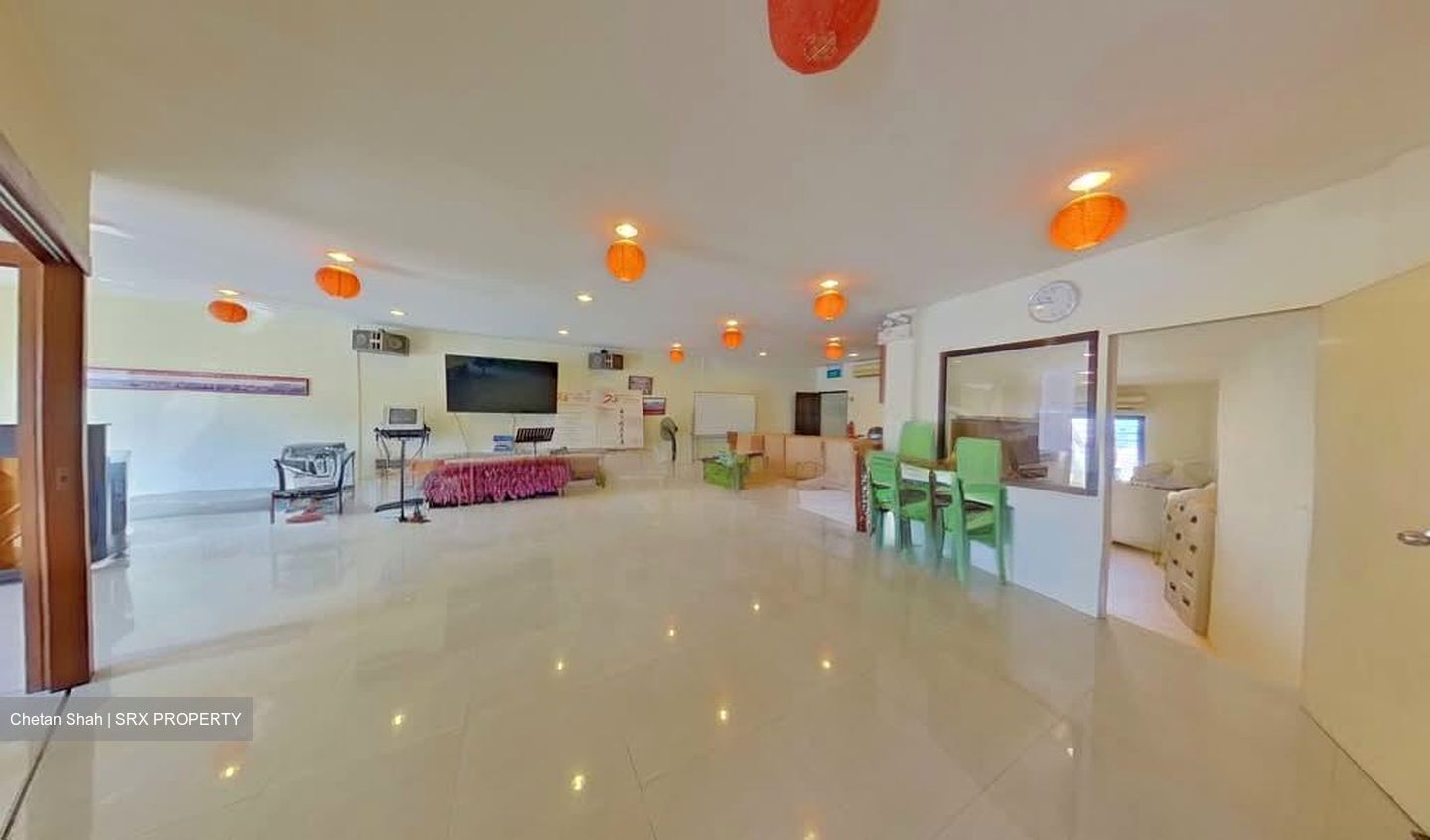 Jalan Besar (D8), Office #606253271